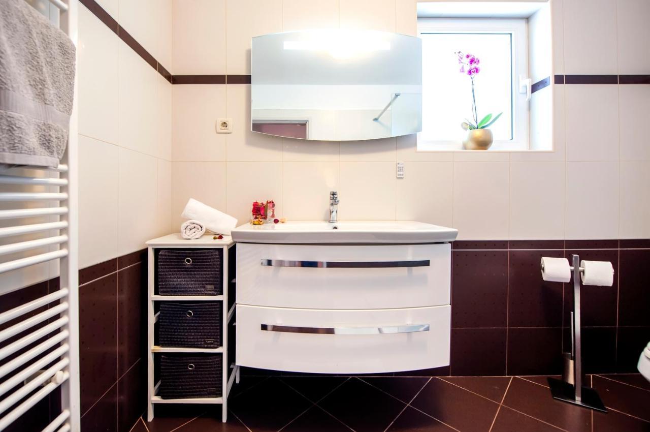 Cerin Apartment Rovinj Exterior photo